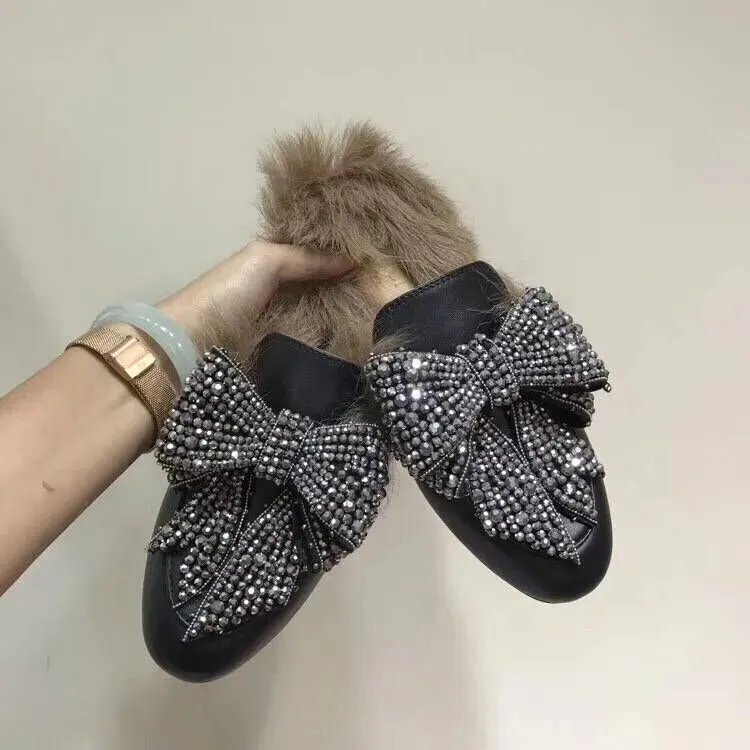 Designerschuhe 2024 Winterfell-Hausschuhe Frauen Fahren Laibers echte Ledermode-Moccasins Stickerei Bär Tiger Blume EU34-43