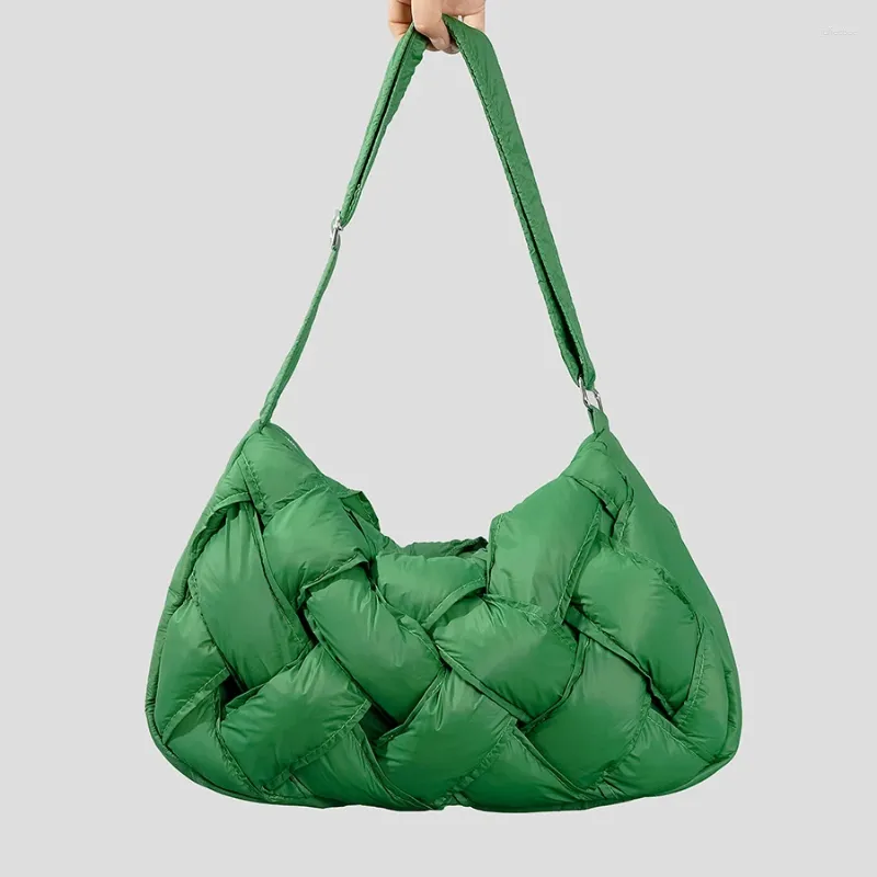 Moda de cordão Terceneiro Bolsas de ombro acolchoadas Designer Nylon Down Cotton Crossbody Casual Hobos Puffer Bag Large Tote 2024