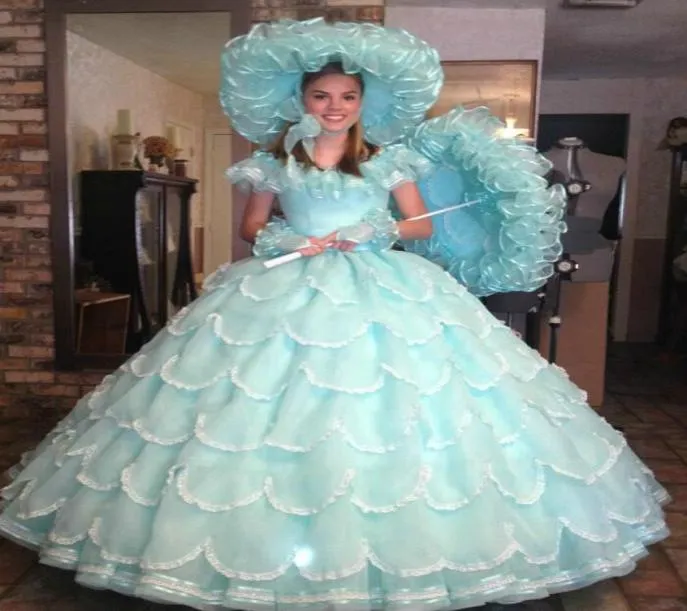 Vintage 19. sukienki Belle Southen Belle sukienki piłkarskie Quinceanera 2017 Fashion Azalea Trail Maids sukienka Sweet 16 Sukienki Prezenta Pagean3471434