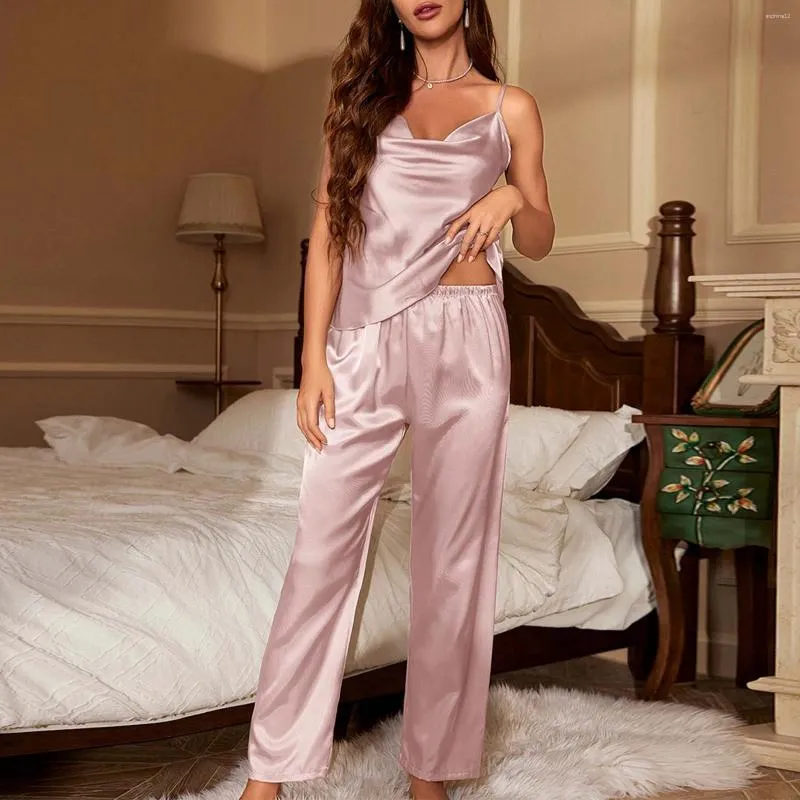 Vêtements à la maison vêtements de nuit sexy pour les femmes pyjamas satin décontractés usure de vêtements d'extérieur ensemble avec camisole pantalon rose femme