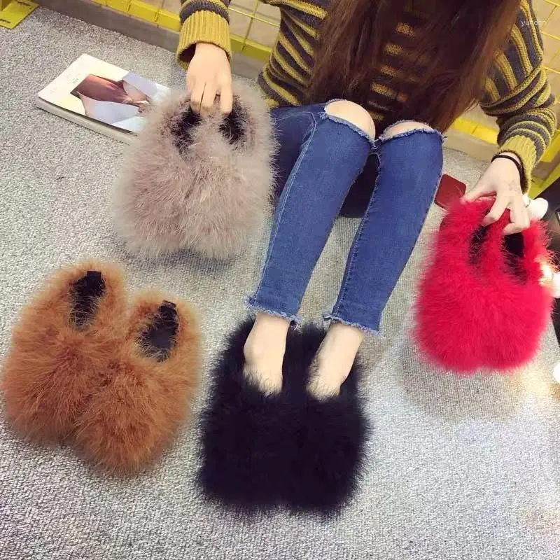 Casual skor vinter kvinnor struts fjäder fluffig päls mode loafers platt