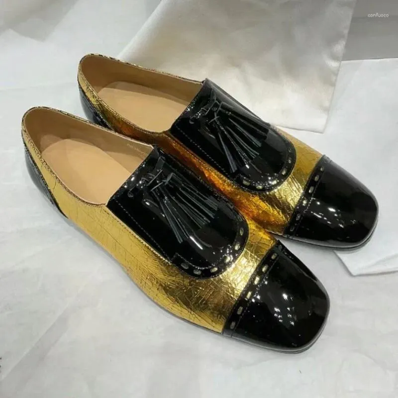 Casual Shoes for Women Spring Autumn Patent Leather Loafers frans tennislägenheter blandade färger designer rund tå zapatillas