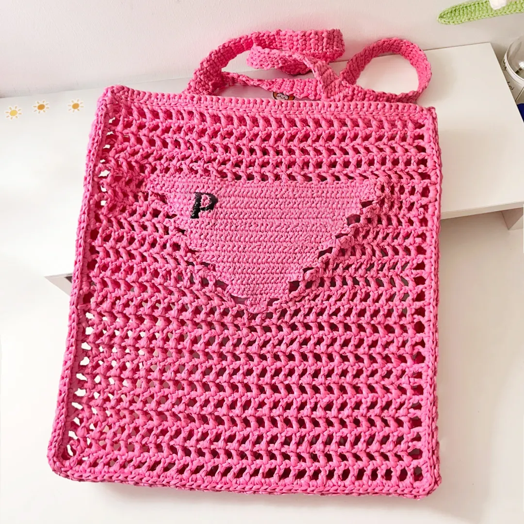 10A Pink Designer Raffias Bag Crochet Straw Bag Womens Weave The Tote Bags Luxurys Handbag Summer Crossbody Mens Raffia Counter Bag Bag Beact Beach Bag