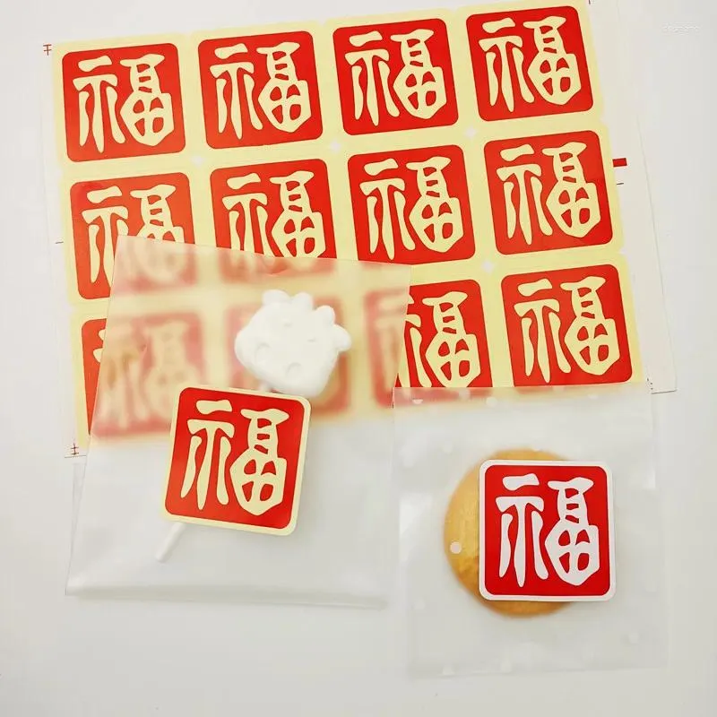 Décoration de fête 120pc Chinese FU autocollants personnages Happy Year Self Adhesive Étiquettes pour le sceau d'enveloppe Favors Holiday 3,5 cm