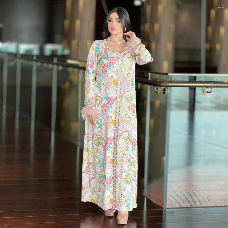 Vêtements ethniques Abaya pour diamant plumes Musulman Femmes Imprimez les longues robes maxi 2024 Turquie Dubaï Saudi Kaftan Eid Party Islamic Ramadan