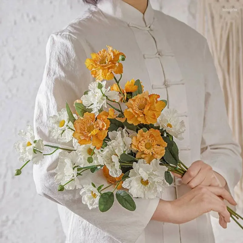 Fiori decorativi 1pc crisantemo artificiale rami singoli oggetti pografia sposa sposa con fiore finta fiore di casa decorazione