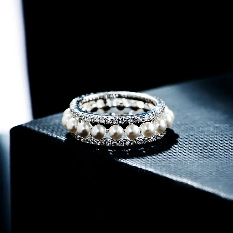 Miqiao 14K Белое золото, наполненное многоугольником, многослойным роскошным хрустальным винтажом Boho Royal Rings for Women Wedding Par