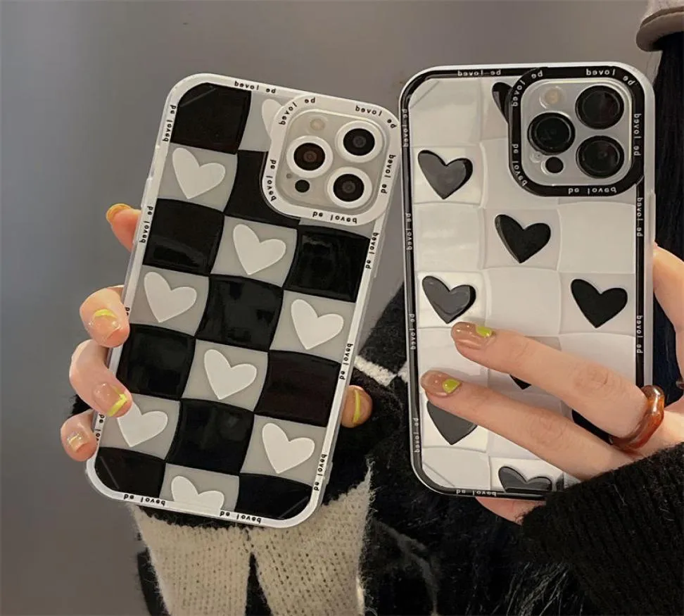 Korean Aesthetic 3D Love Heart Lattice Phone Cases For iPhone 13 12 11 Pro Max X XR 7 8 Plus SE Cute Soft Back Cover2826707