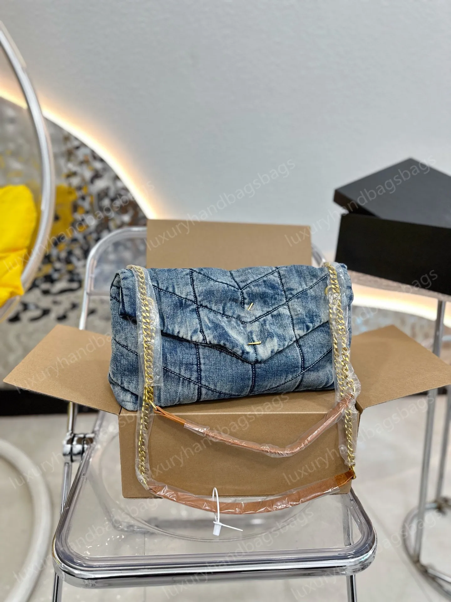 Luxurys designer väska retro stil loulou puffer cowboy väskor blå axelväska denim toppkvalitet handväskor väska kvinnor handväska modeväska plånbok totes 27,5 cm 30 cm wyg