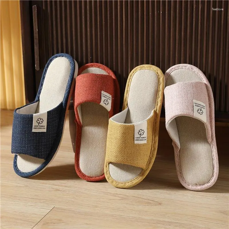 Slippers 2024 Summer Linen Wholesale Men's Home Indoor Homany não deslize o algodão de quatro estações e mudas femininas