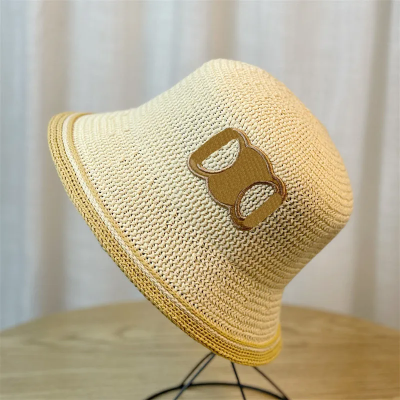 Designer Bucket Hats for Women Luxurys Straw Hat Mens Summer Beach Cap Big Brim Hats Vacation Sunhats Casquette