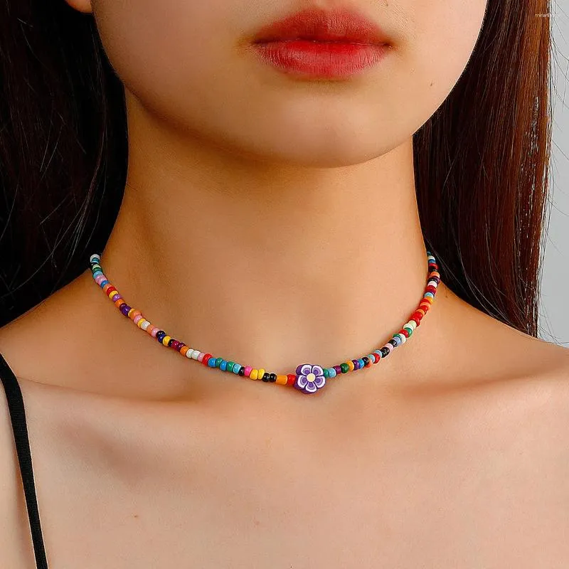 Choker Bohemian Collier orné de riz coloré perles de riz animées Voyage polyvalent