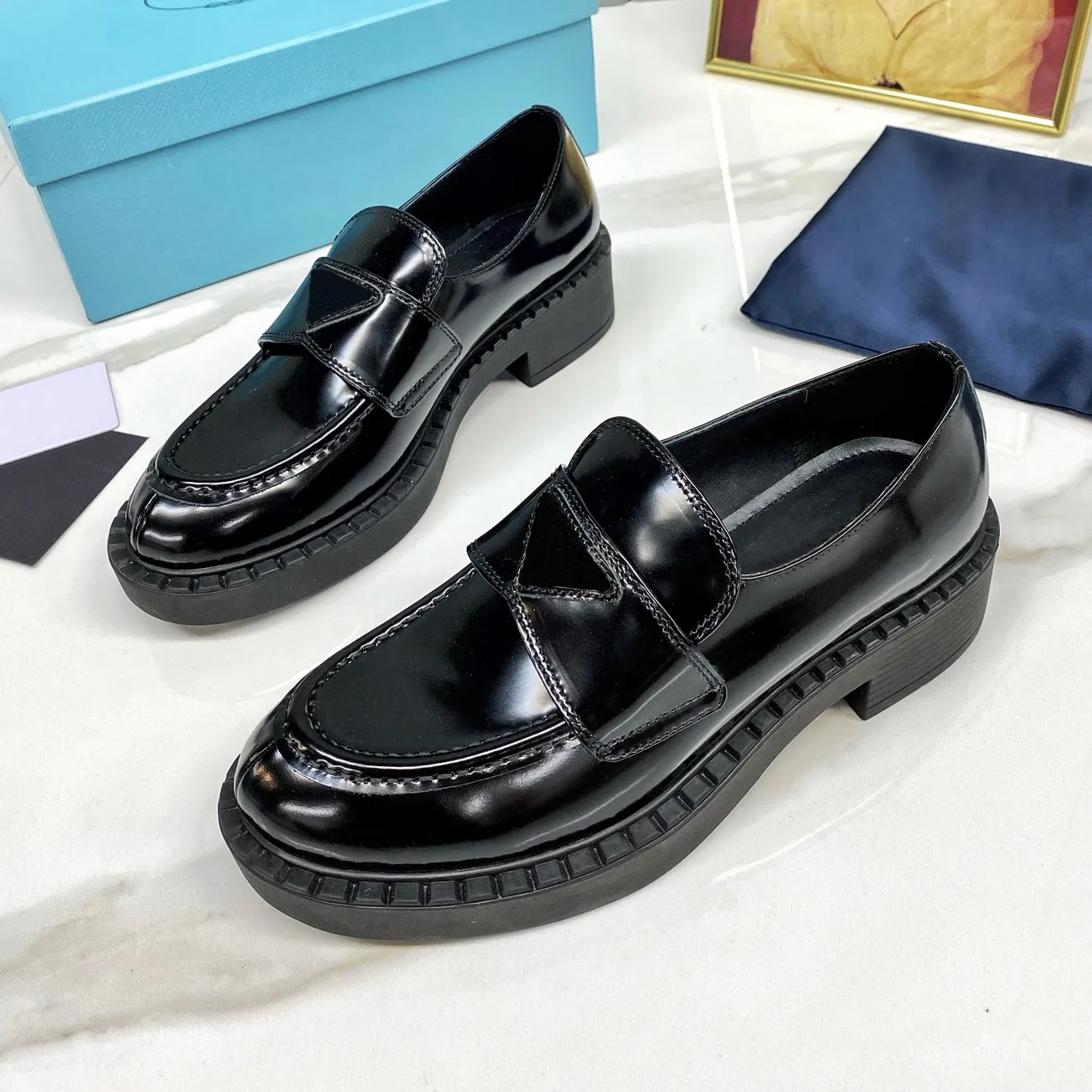 Designer Womens Loafers Comfort Leather Loafer Shoes Women Oxford Chunky Rubber Sole Luxurys Fashion Platfrom Classic Dress Shoes With Box