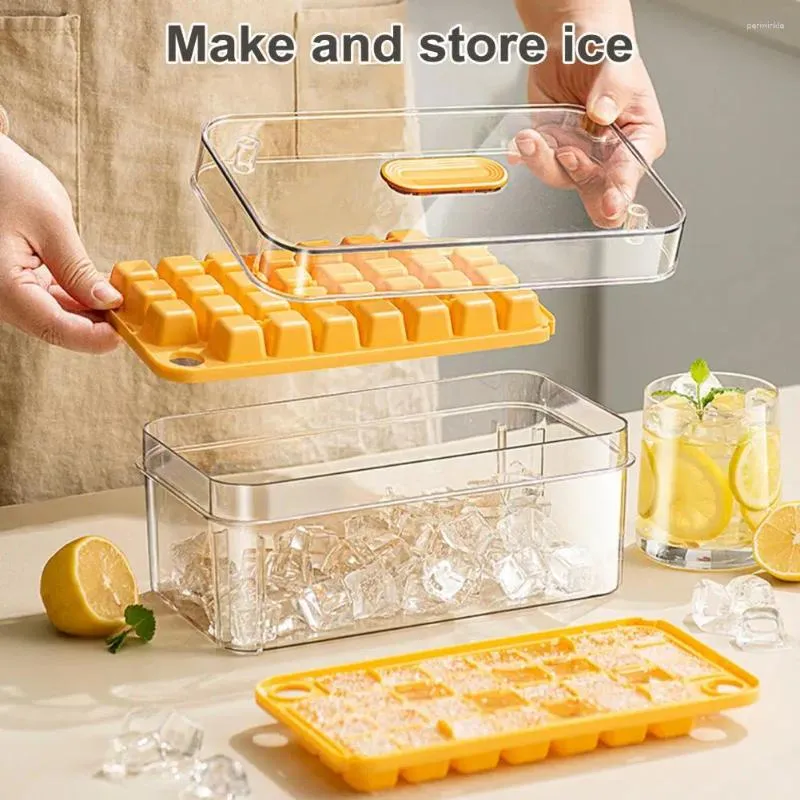 Baking Moulds Ice Tray With Lid Bin Food-grade Maker Spill-resistant Cube Trays For Freezer Whiskey Mess-free