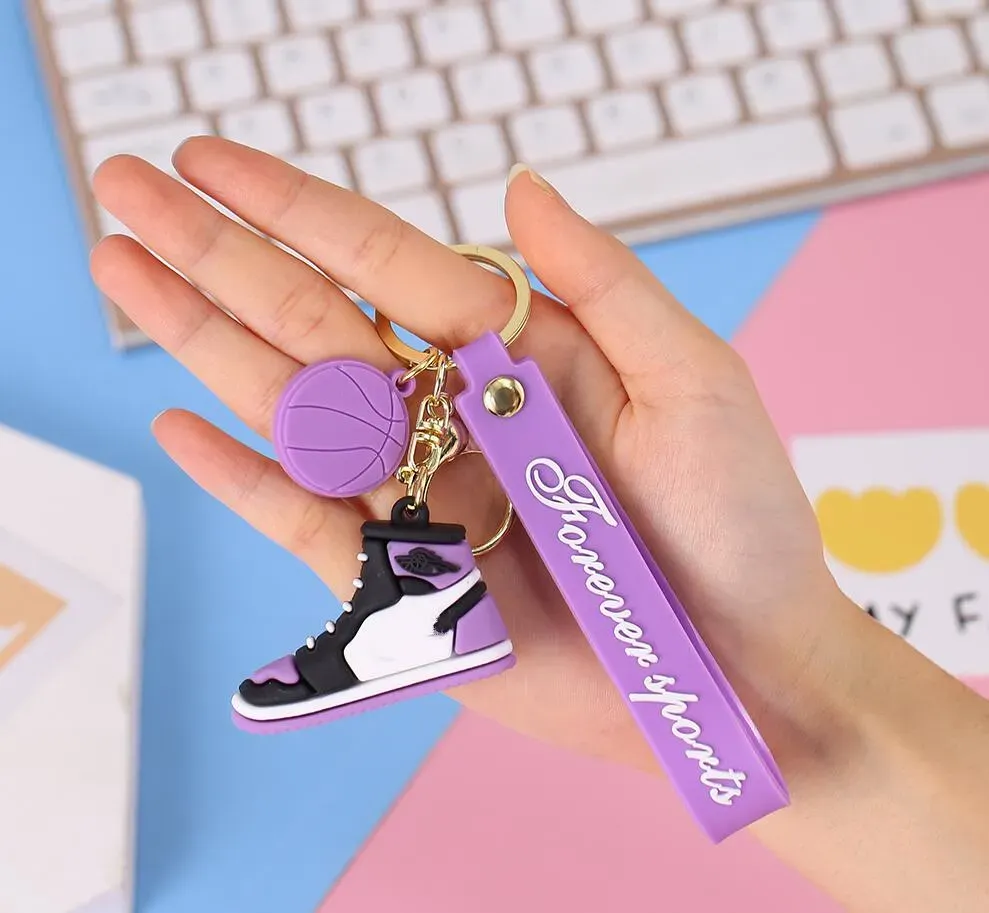 Creative Sneakers Keychains Pendant Three-dimensional Mini Sports Shoes Keychain Fashion Bag Car PVC Soft Rubber Key Rings Accessories In Bulk