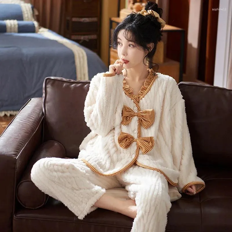 Домашняя одежда коралловый флис v-образный выстрел пижамы с бахнотом Осень Зимняя Пижама Pour Femme Sleepwear на пуговицах на два куска для рубашки костюм