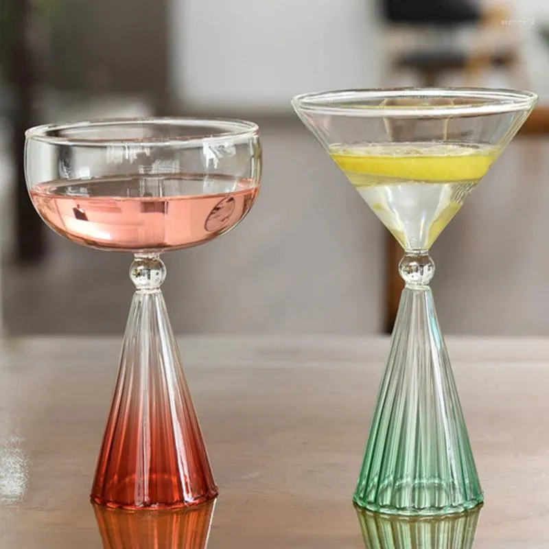 Wijnglazen grensoverschrijdende drinkbeker pudding ijs cocktail creatief ontwerp mooi gradiënt dessert glas materiaal