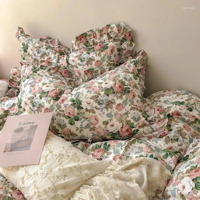 Ensembles de literie Style à volants Princesse Coton Filon de lit de couverture de courtepointe à quatre pièces 1,5 / 1,8 m