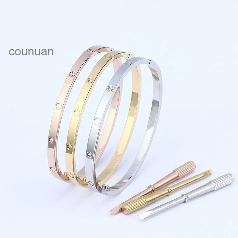 4 mm mince 6th Titanium Steel Designer Bangle Women Femmes Love Love Silver Rose Gold Vis Clouvurver Nail Bracelet Bracelet Couple de bijoux avec sac d'origine