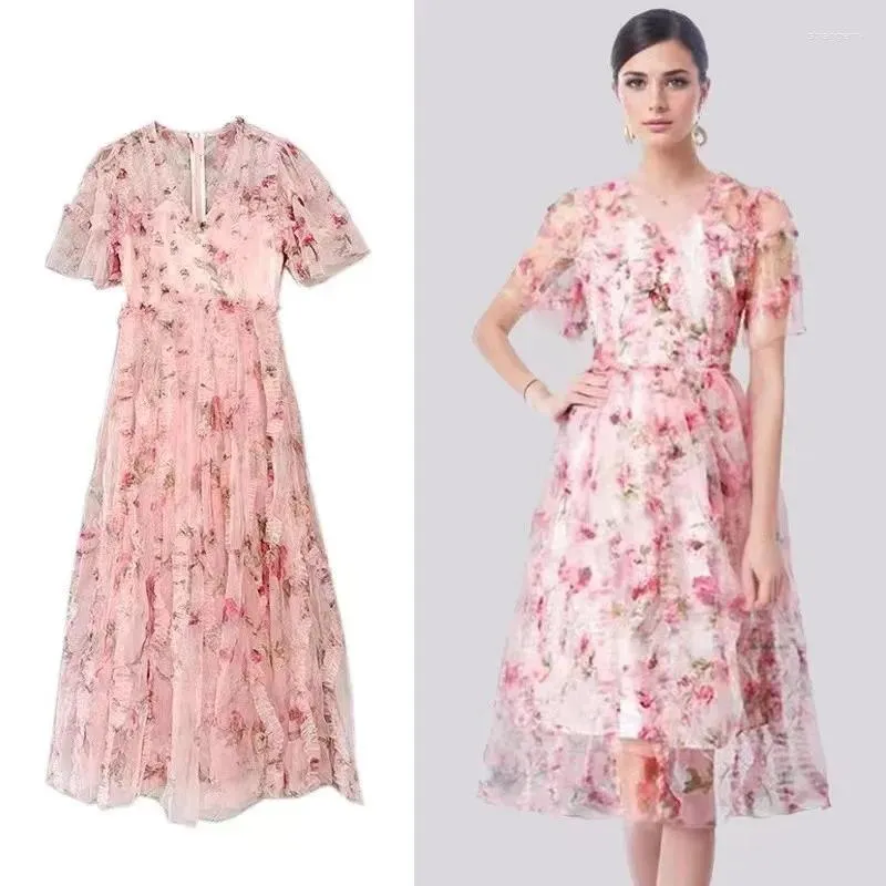 Robes de fête Fashion Rison Spring Summer Pink Floral Mesh Midi Robe Fomen Ve V Neck Short Flower Flower Imprimé High Taie Holiday Vêtements