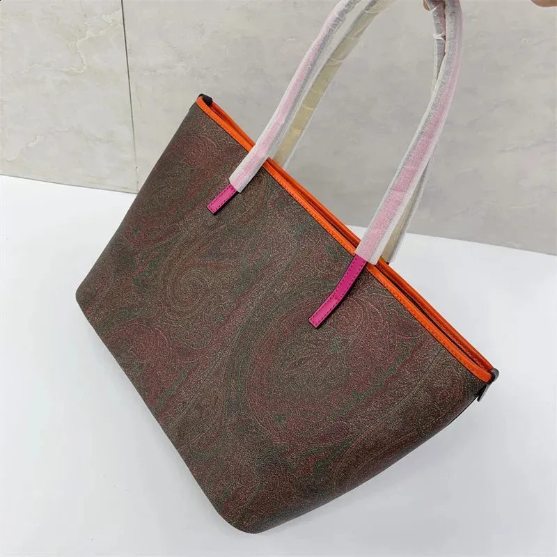Etro ショッパーバッグ Etro Arnica Womens Paisley Jacquard Tote Large Capacity