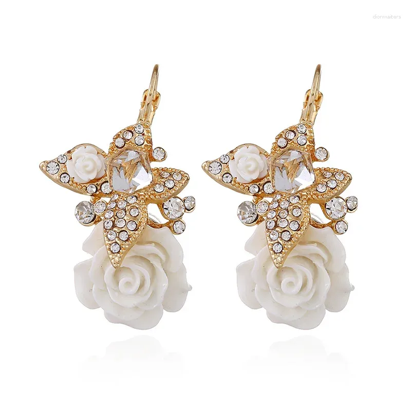 Boucles d'oreilles Stud Europe et Amérique résine vintage fleur époxy fleur exquise raminestone papillon de la mode bijoux pour femmes