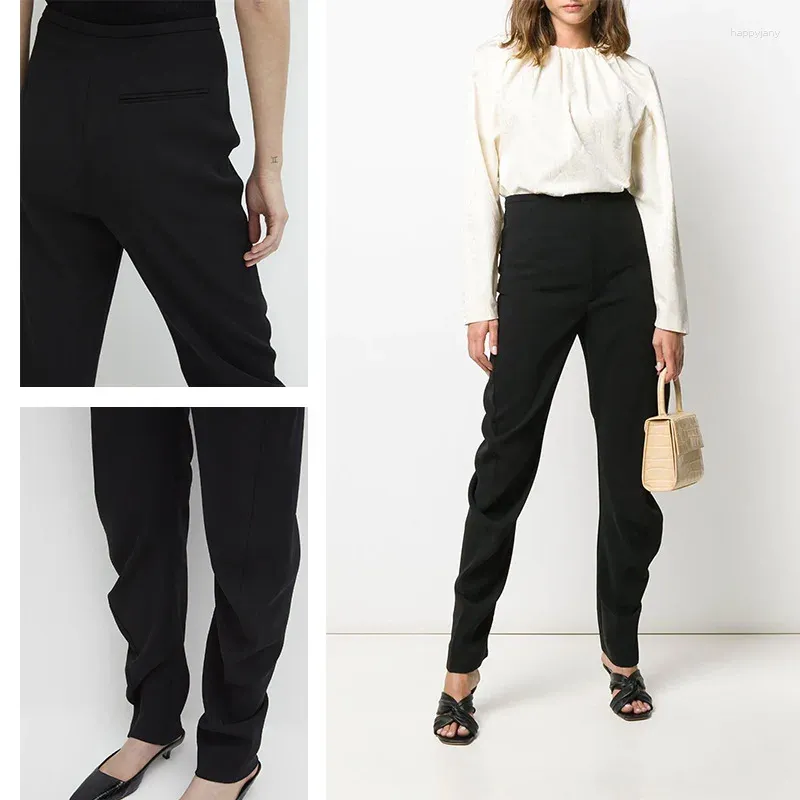 Kvinnors byxor sommar kvinnor svart smal bågformad banan 2024 klassiska mångsidiga damer bekväma draperade casual byxor