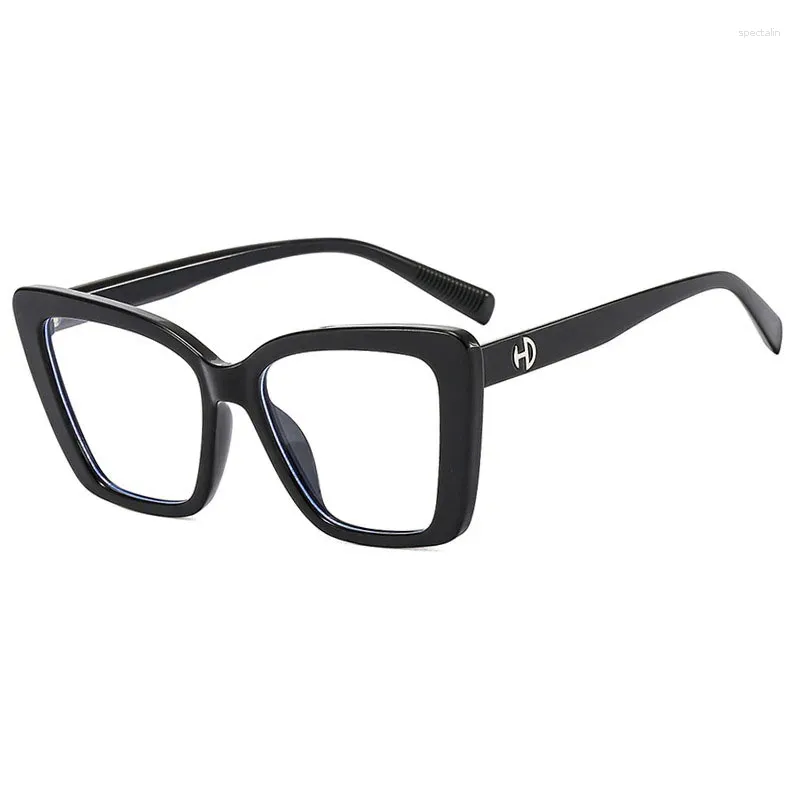 Lunettes de soleil 2024 Cat carré Eye Tr90 Anti Blue Lumières Lumières simples et avancées Brands plate à la marque Flat Trendy Optical