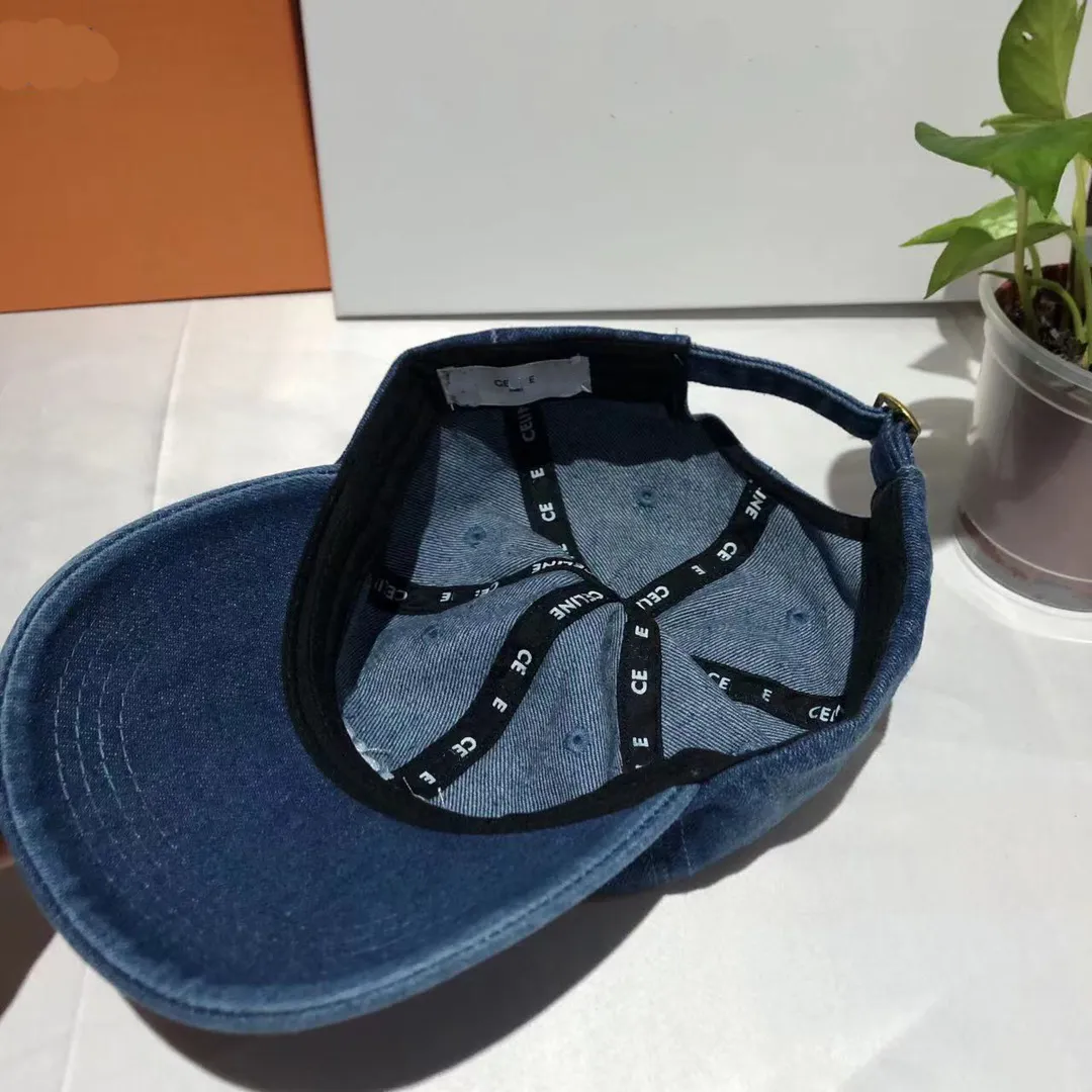 Cowboy hatt broderad baseball mössa hiphop hatt brev mössor för damer män utomhus sommar visir anka mössa mäns och kvinnors mode blå tvättad denim