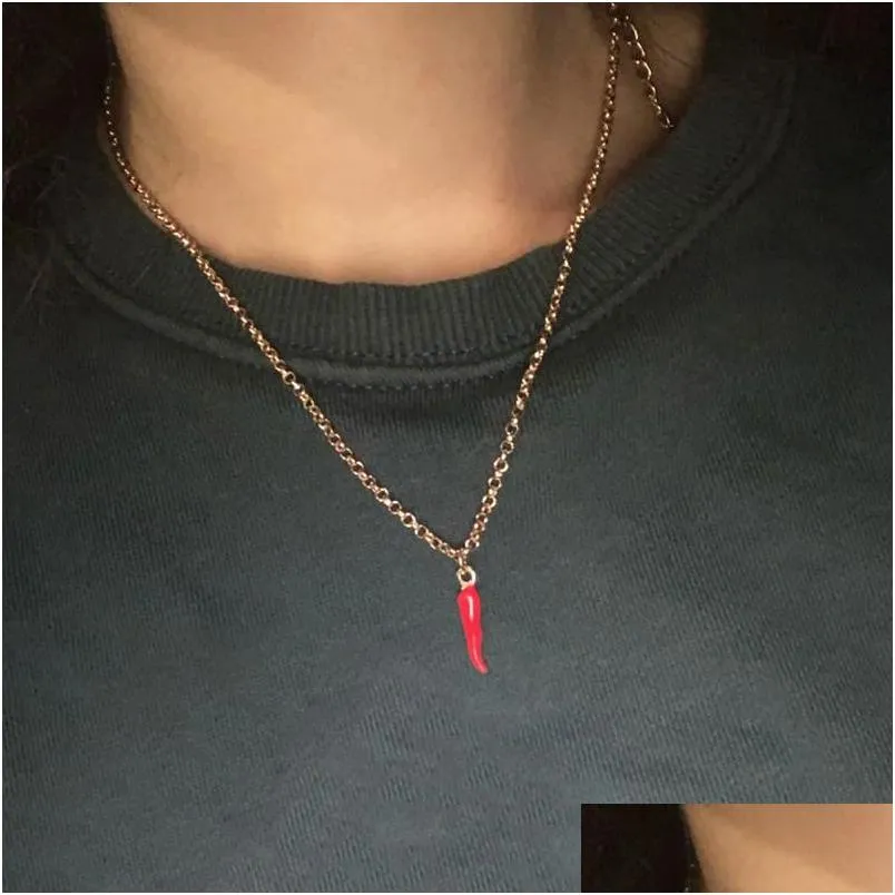 Pendant Necklaces Creative Red Pimiento Chili Pepper Necklace For Women Simple Geometric Clavicle Chains Colar Jewelry Giftpendant Dr Dh2Uz