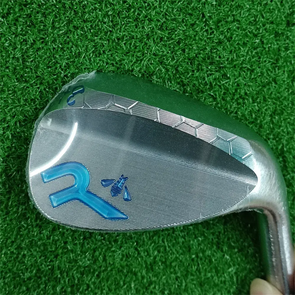 Yepyeni Golf Kulüpleri Roddio Küçük Arı Golf Kulüpleri Renkli CcForged Kama Gümüş ve Siyah 48 52 56 60 DEGREES SADECE Head