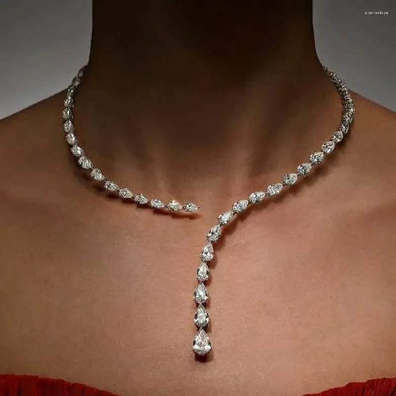 Choker modny cyrkon wisiorek wiszący wodę dla kobiet w stylu vintage łańcuch obojczyka kryształowy naszyjnik naszyjka mało biżuterii