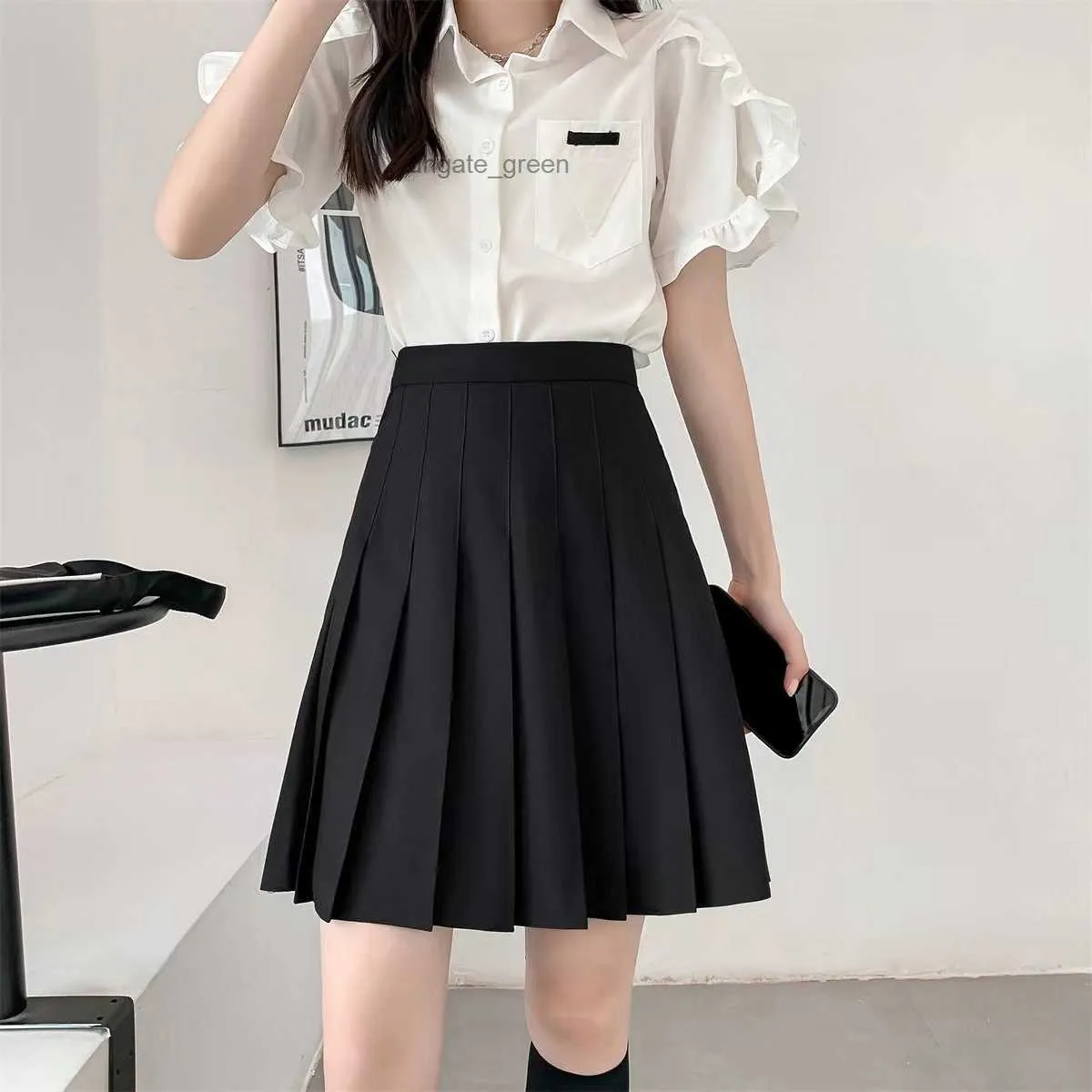 Large size new high waisted pleated skirt mid length skirt high waisted slimming academic style TR fabric A-line skirt for children