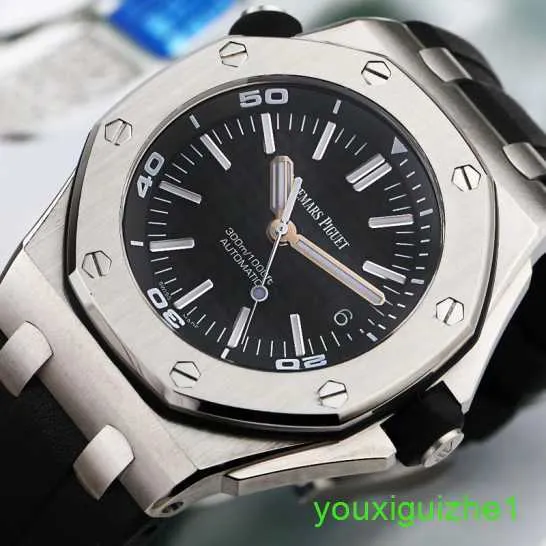 AP Brand Wrist zegarek Royal Oak Offshore Series 15710st Precision Steel Black Plate Mens Sports Machinery Back Transparent Nurving Watch 15710