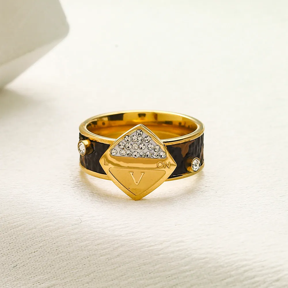 Кольцо для женщины дизайнер роскошные кольцо с двойной буквы кольца 18 тыс. Золотого кольца Свадебное подарки Классический стиль кольцо женское кольцо высококачественное 20 -стр.