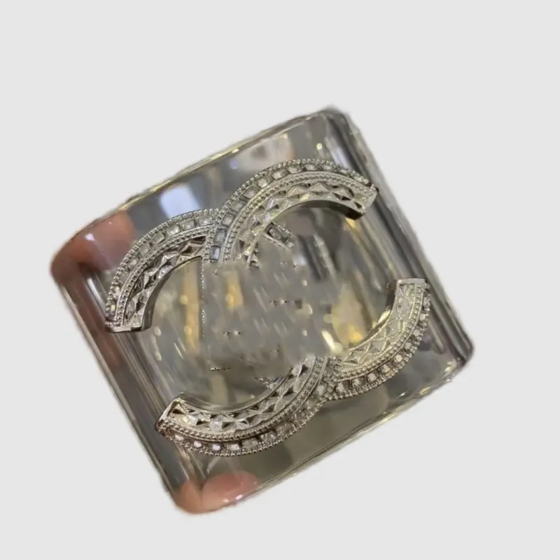 Lyxarmband designer för kvinna transparent bred akryl värdefulla diamanter charm armband silverpläterade smycken armband julklapp zh215 c4