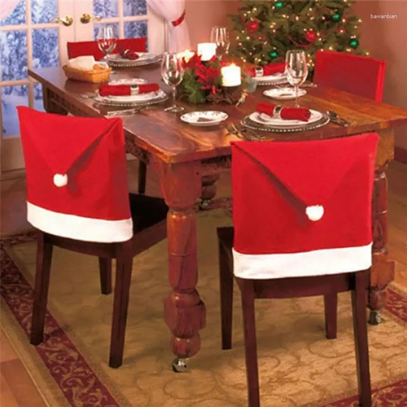 Couvre de chaise 6pcs Décoration de Noël de couverture non tissée pour la table de table Dîner Decor annuelle Fourniture de fête