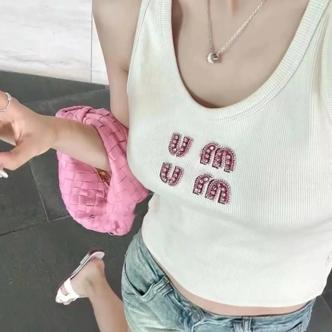 Women's T-shirt Designer Women's Sexy Halter Top Party Crop Top Embroidered vest Spring Summer halter shirt hoodie