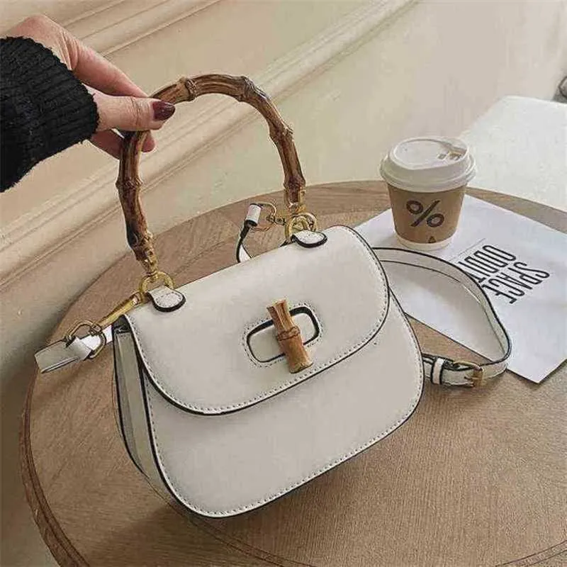 2024 Nouveau concepteur pour femmes crossbody épaule femelle section bambou selle portable selle de loisirs simple messager petit sac carré