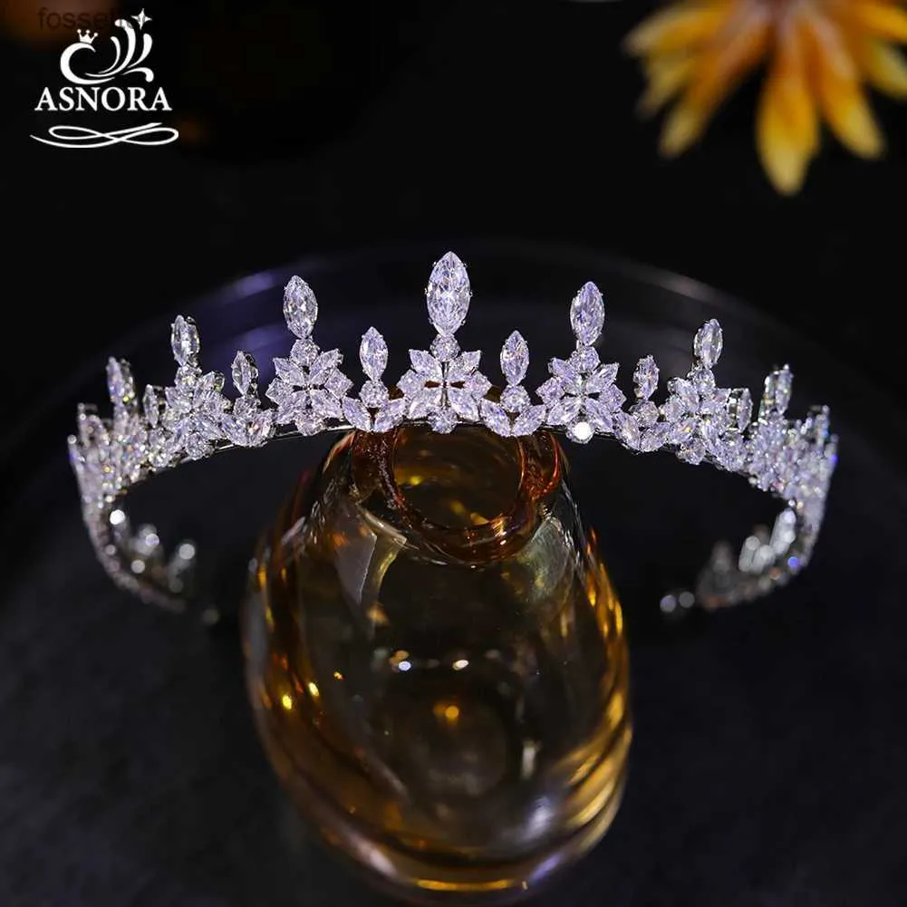 Wedding Hair Jewelry Crystal CZ Princess Tiaras and Crowns for Bridal Girl