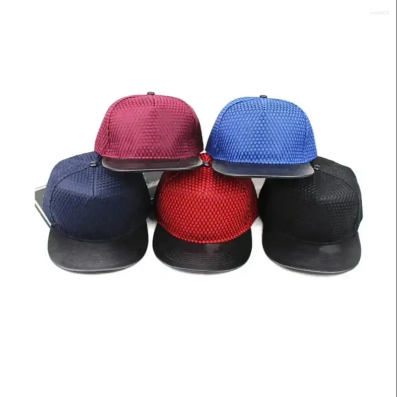 Bollmössor Spring Summer Mesh Stitching Hipster Men Women Flat Edge Hip Hop Hat Outdoor Leather Solid Color Shade Snapback Cap Py38