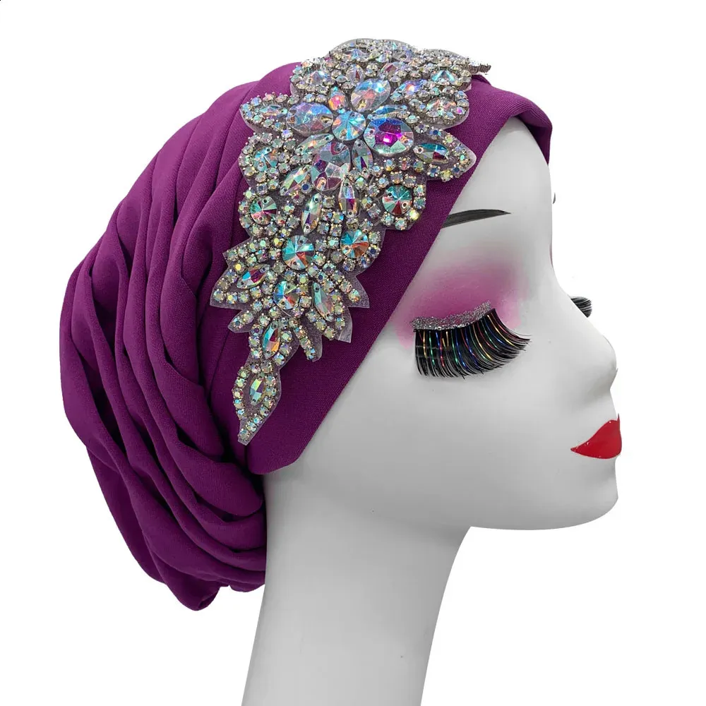 Lyxiga strass turban mössa för kvinnor veckade afrikanska huvud wraps muslimska hijab lady headscarf Bonnet Turbante Mujer 240403