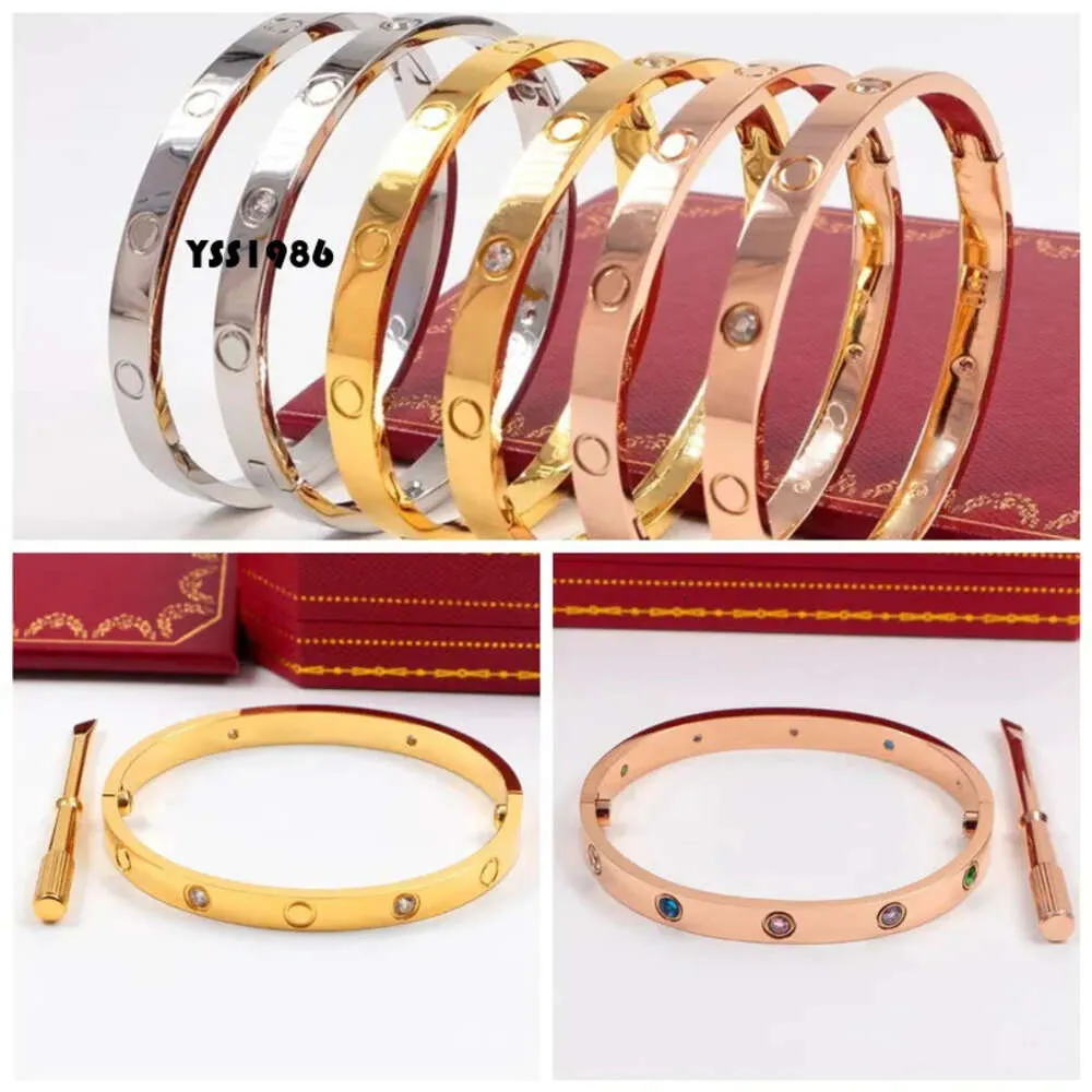 Screw Bracelet Fashion Love Jewelrys Trendy Bangle Gold Plated Titanium Steel Diamond Nail Bracelets Sier Classic Designer Jewelry
