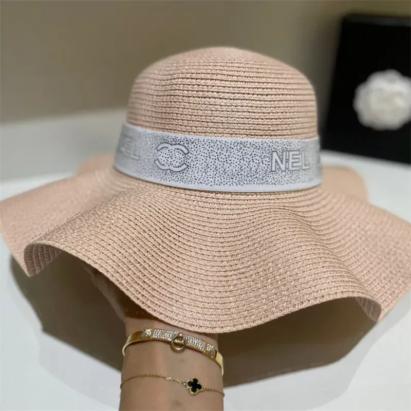 Designer Ruffled Straw Hat Embet Hats For Women Fashion Summer Caps Casquette Cap Mens Beach Sun Hats Big Bim Ladies Buckets Hat Cyg24040507-6