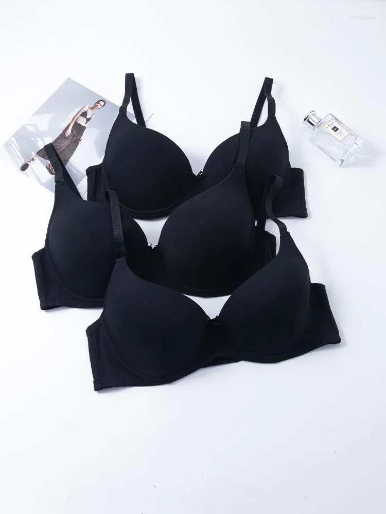 Bras 3pcs Cotton Material Push-up Bra feminino com alça de ombro ajustável de arco de aço