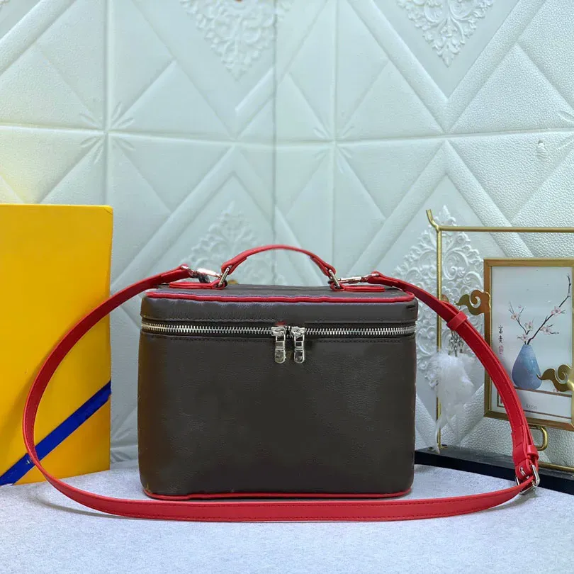 7A Makeup Bag Luxury Designer Bag Kvinnors äkta läder crossbody handväska axelväska kvinnors lyxmode mångsidiga handväska