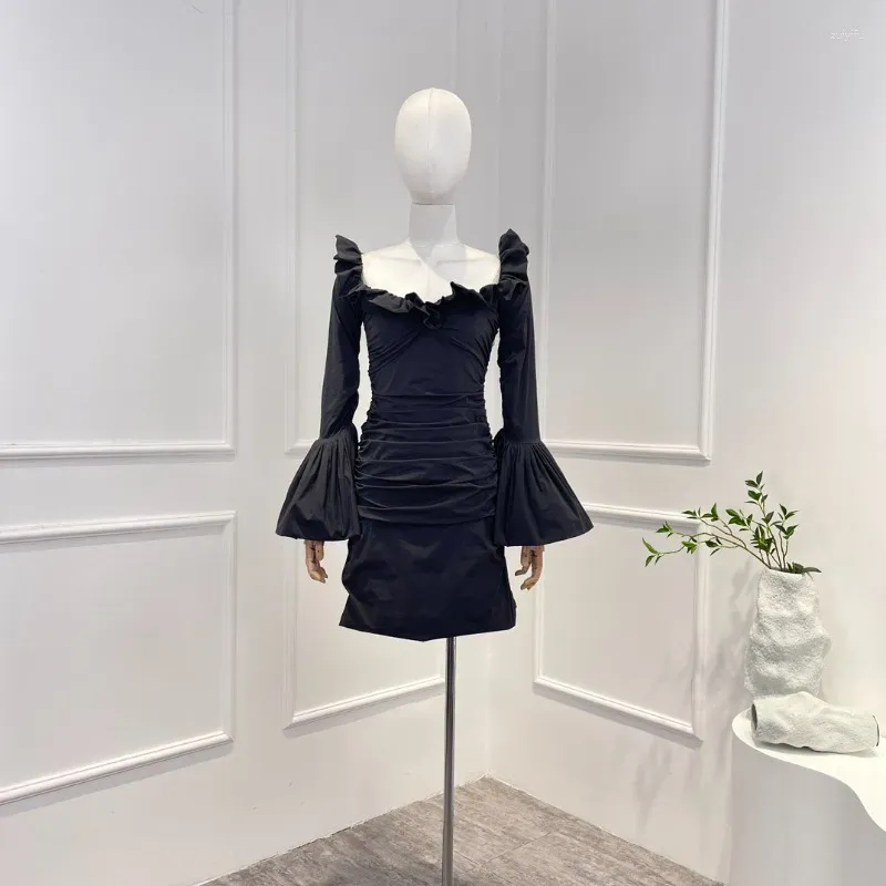 Casual Dresses Solid White 2024 Fasion Collection High Quality Ruffles Folds Lady Slim Fit Long Sleeve Woman Balck Mini Dress