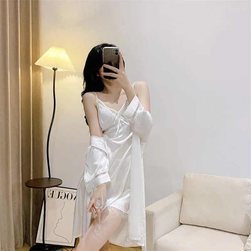 Vêtements à la maison Twinset Bathrobe Costume Bridal Femmes Bridal Satin Kimono Robe Set Nightgown Loungewear Sleepwear Sleepwear Robe