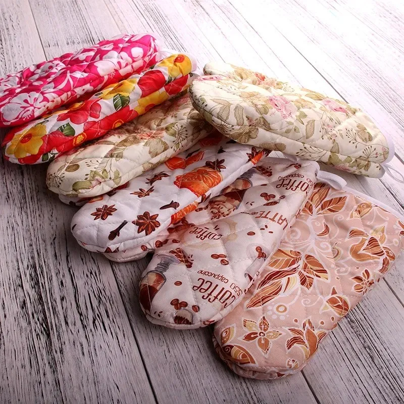 1 st Mitten Mikrovågsugn Gloce Cotton Isolated Baking Heat Motent Handskar Oven Mitts Terylene Non-Slip Cute Kitchen Tool