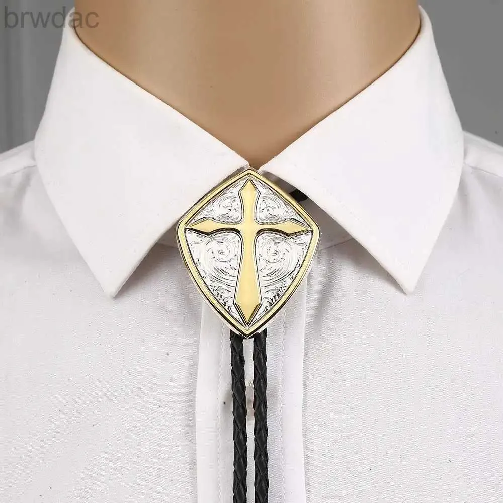 Bolo verbindt Gold Romen Shield Cross Pattrn Bolo Tie voor man Indian Cowboy Western Cowgirl Lederen Rope Zink Alloy Ntraktie 240407